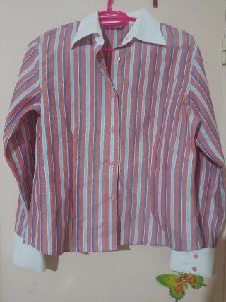 Camisa de manga larga a rayas