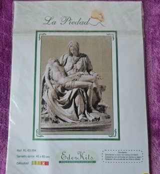 "La Piedad". Punto de cruz.