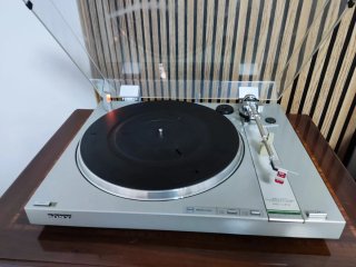 Giradischi Sony PS-LX3