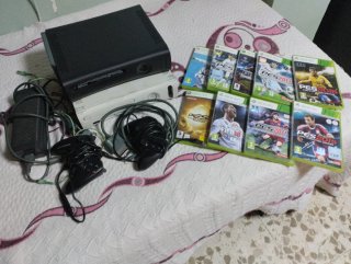 2 Consolas  Xbox 360 con juegos y 3 mandos