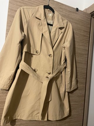 Gabardina Zara Beige talla 11/12 años
