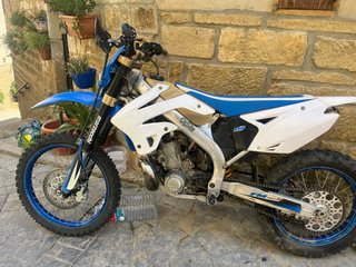Moto Enduro TM 300 2T