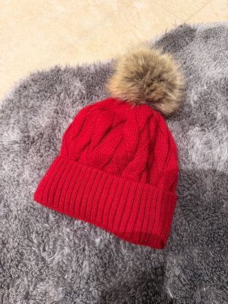 Gorro de invierno con pompón