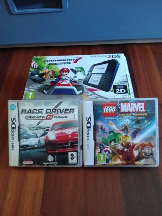 Nintendo 2DS blu