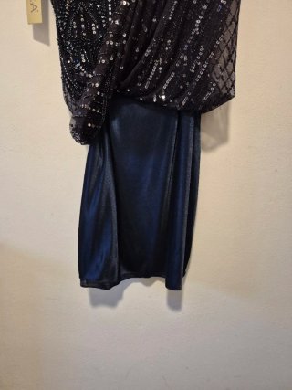 Vestido fiesta lentejuelas azul marino Talla 42