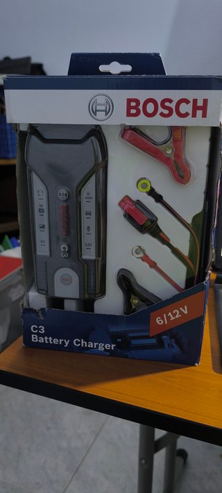 Cargador Baterías Bosch C3 6/12V
