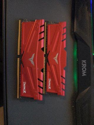 Memoria RAM TeamGroup Dark Z 32GB (2x16GB) DDR4
