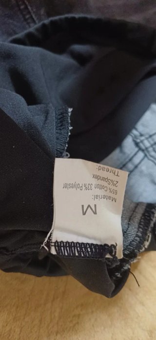 Pantalones vaqueros premamá rotos