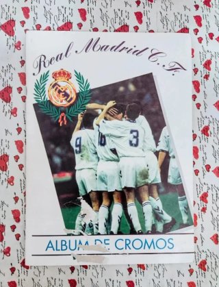 ANTIGUO ÁLBUM DE CROMOS REAL MADRID C.F. 94/95