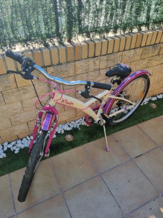 Bicicleta de niña Btwin 24 pulgadas