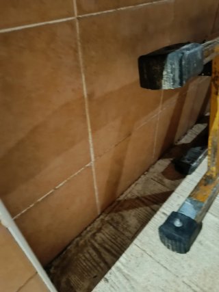 Escalera de Madera de Dos Tramos