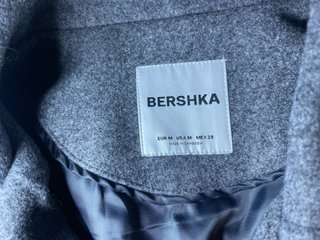 Chaqueta gris Bershka
