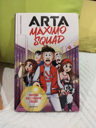 Misterio en el maldito colegio