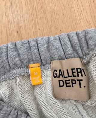 Pantalón Gallery Dept gris acampanado talla M