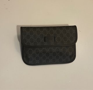 Riñonera / Bandolera Monogram GG Negra