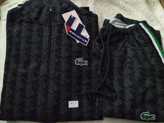 Conjunto deportivo Lacoste gris Talla S