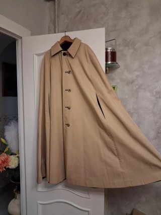 Capa española beige