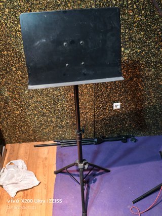 Atril de orquesta para partituras y carpetas