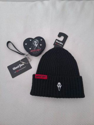 Gorro y monedero Ghost Face
