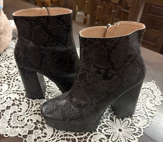 Botines de tacón