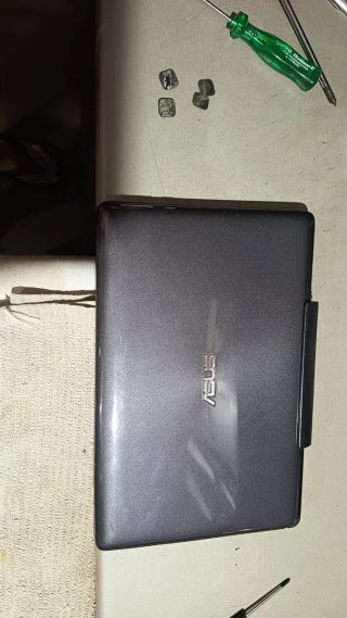 Portátil Asus Pequeño