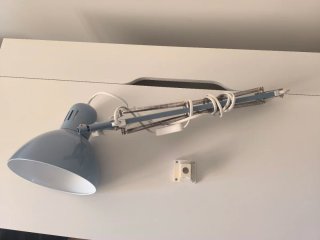 Lámpara TERTIAL Ikea azul
