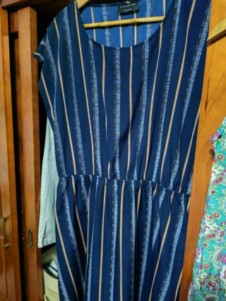 Lote de 2 vestidos y 1 mono