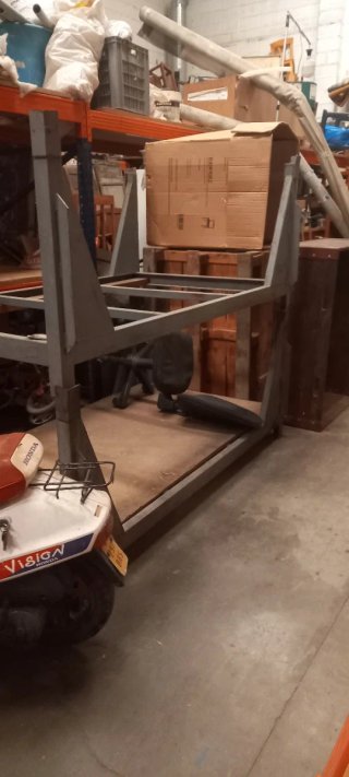 Estructura de hierro para proyecto