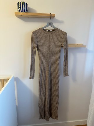 Vestido Zara canalé beige talla XS