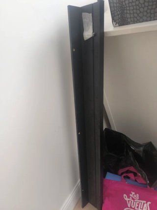 Estantería IKEA Mosslanda Negra