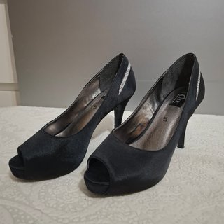 T37 Zapatos de tacón negros
