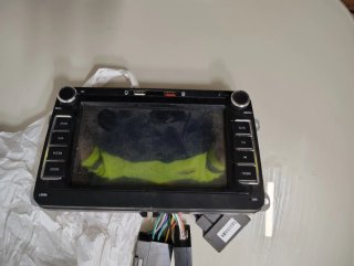 Pantalla Tiguan sin estrenar