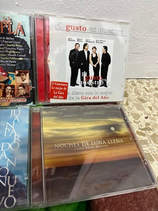 Lote de 8 CDs de Música