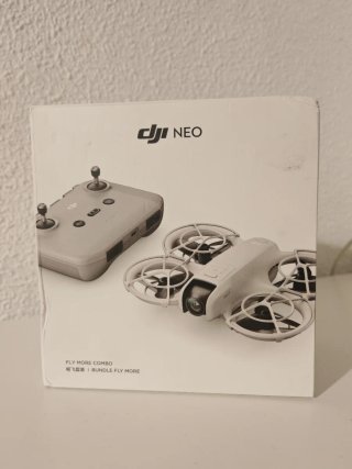 DJI Neo Fly More Combo