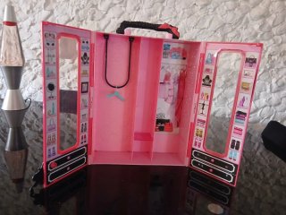Armario de Barbie