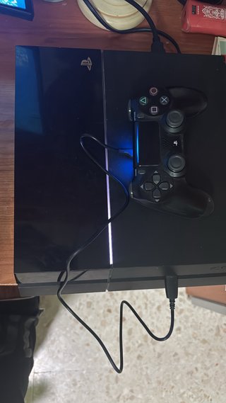 Playstation 4 Negra (PS4) - No lee juegos