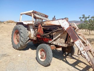 Tractor con pala frontal david bronw 1210