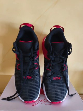 Zapatillas Nike LeBron James