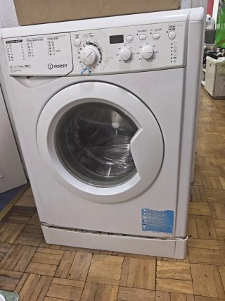 Lavadora Indesit MyTime 1.6kg 1000rpm