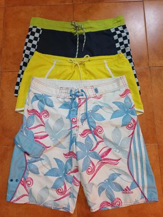 Lote 3 bañadores 1 de ellos Adidas