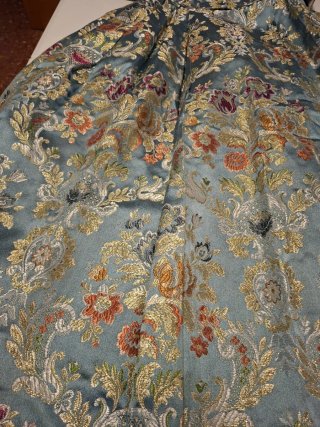 Traje de Fallera