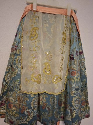 Traje de Fallera