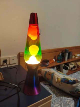 Lámpara de lava arcoíris