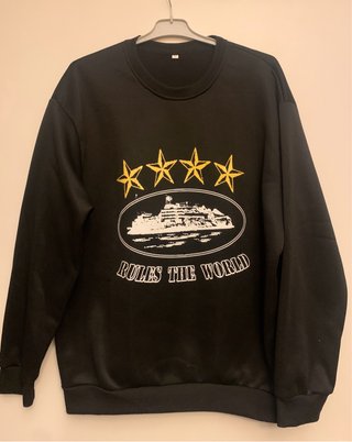 Sudadera Negra con Estampado