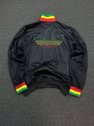 Chaqueta Adidas Chile 62 Retro Negra