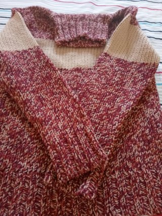 Jersey de cuello alto bicolor