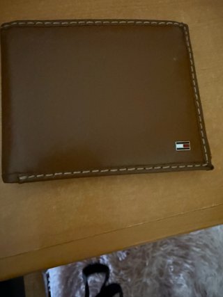 Cartera Tommy Hilfiger Marrón