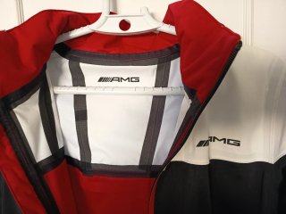 Chaqueta Softshell AMG Negra y Blanca
