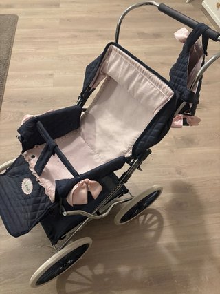 Carro de muñecas La Nina