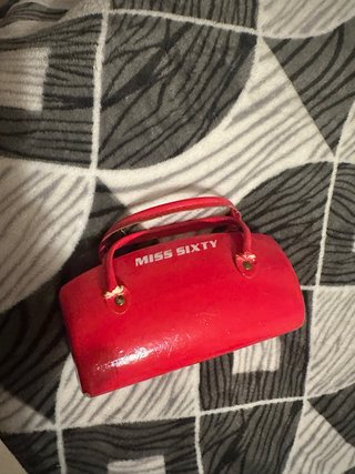 Astuccio Miss Sixty rosso